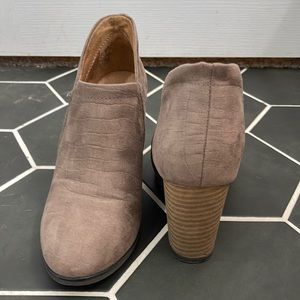 Size 7 Dr Scholls booties